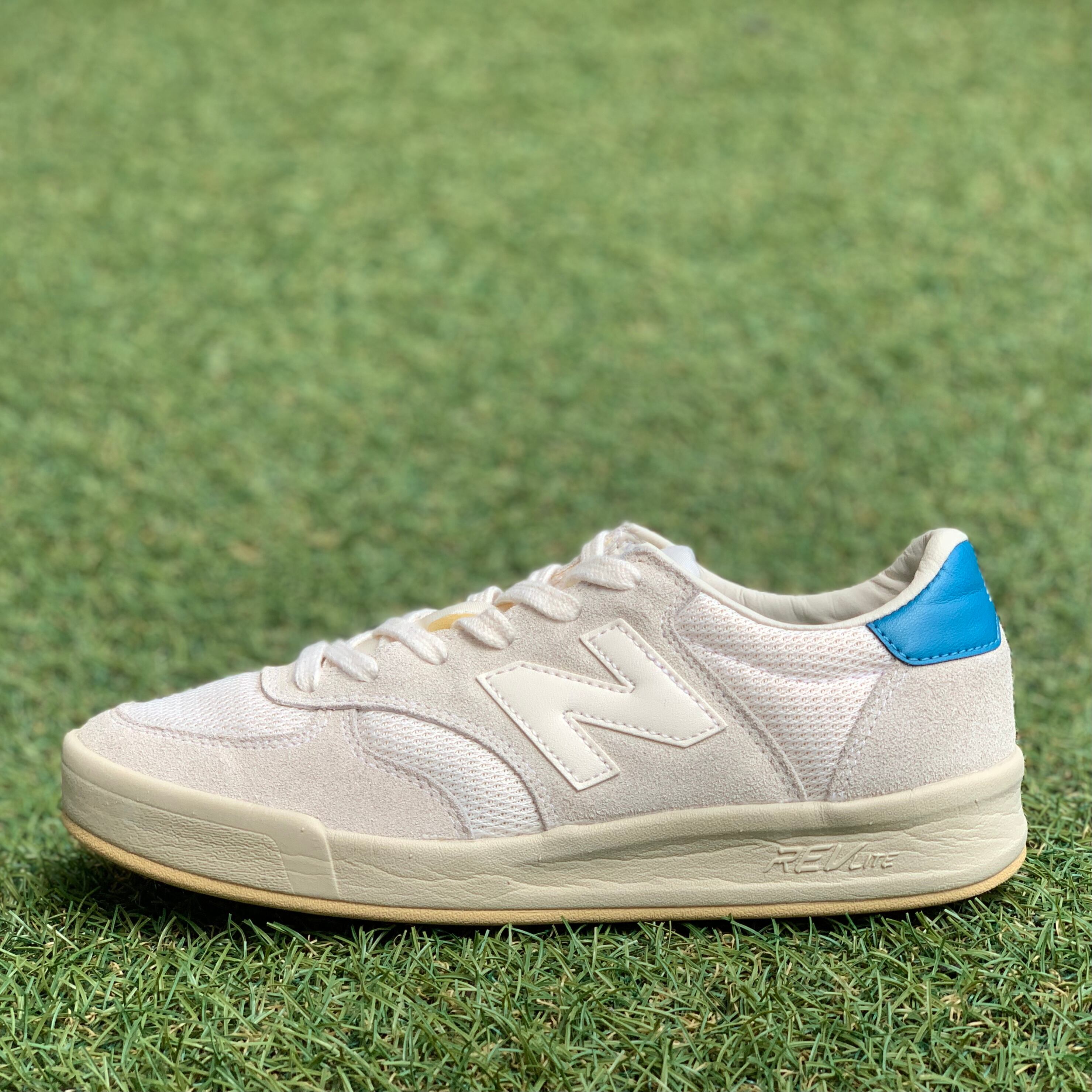 newbalance CRT300VW ニューバランス F889