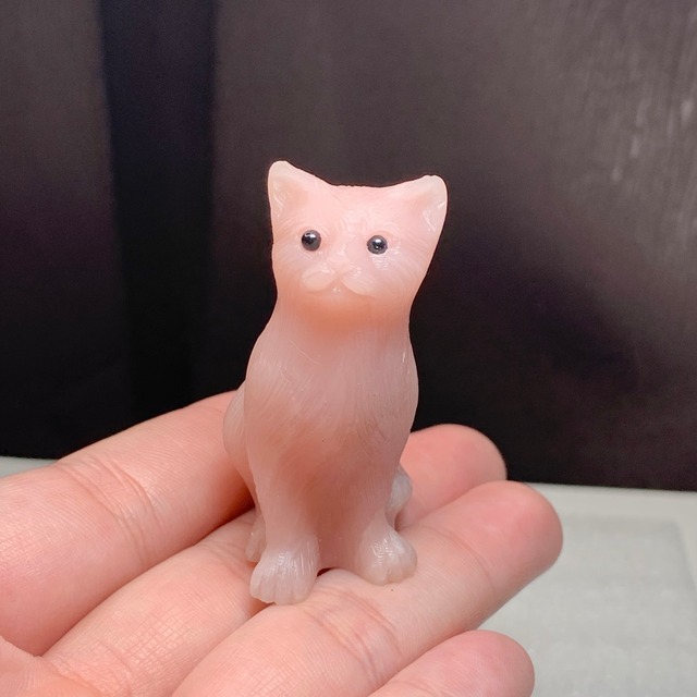 7.ピンクオパール猫・インテリア