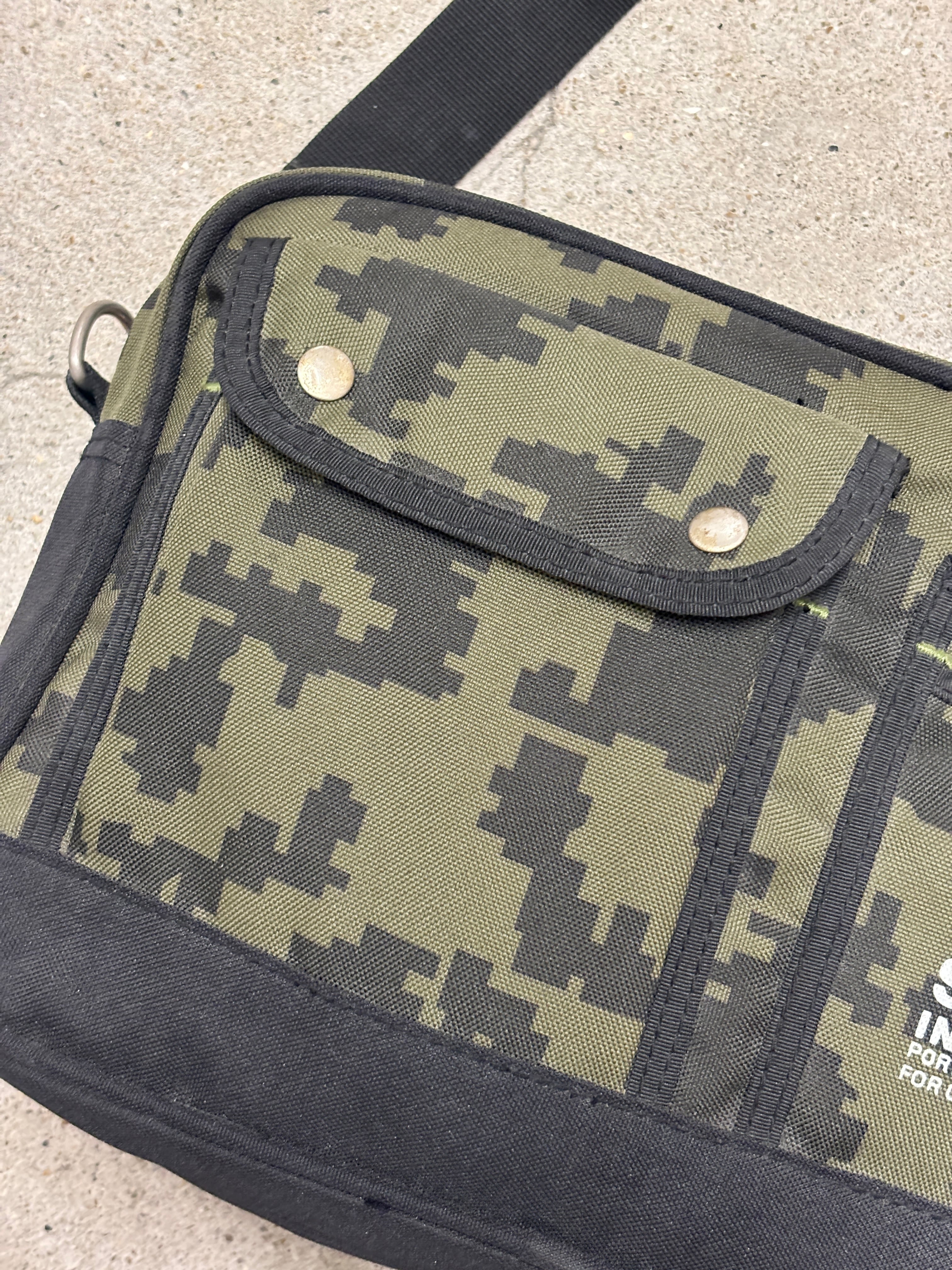 00s OLD STUSSY/Shoulder Bag/デジカモ/ショルダ－バッグ/P.G.S/カ－キ