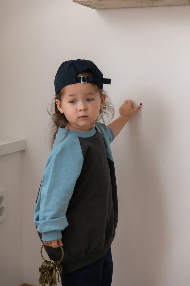 《予約》送料無料【oatmeal】Tutu Raglan Sweatshirt