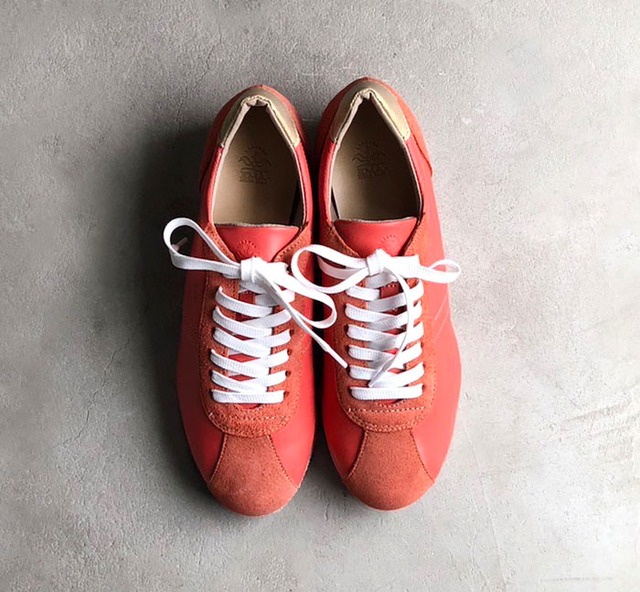 【完全受注生産】クラシックなデザインと本革の上質感！EMAのスニーカー/フラミンゴピンク×スエード