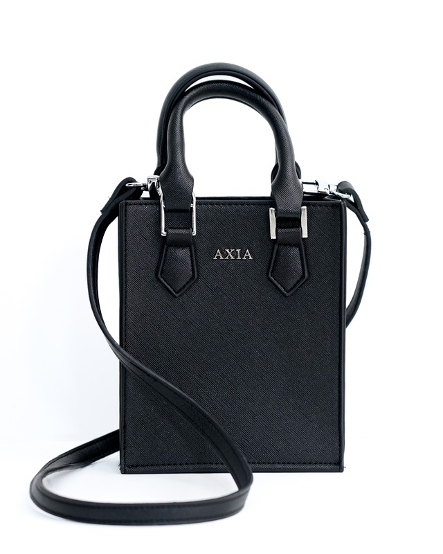 1.AXIA Vertical Bag