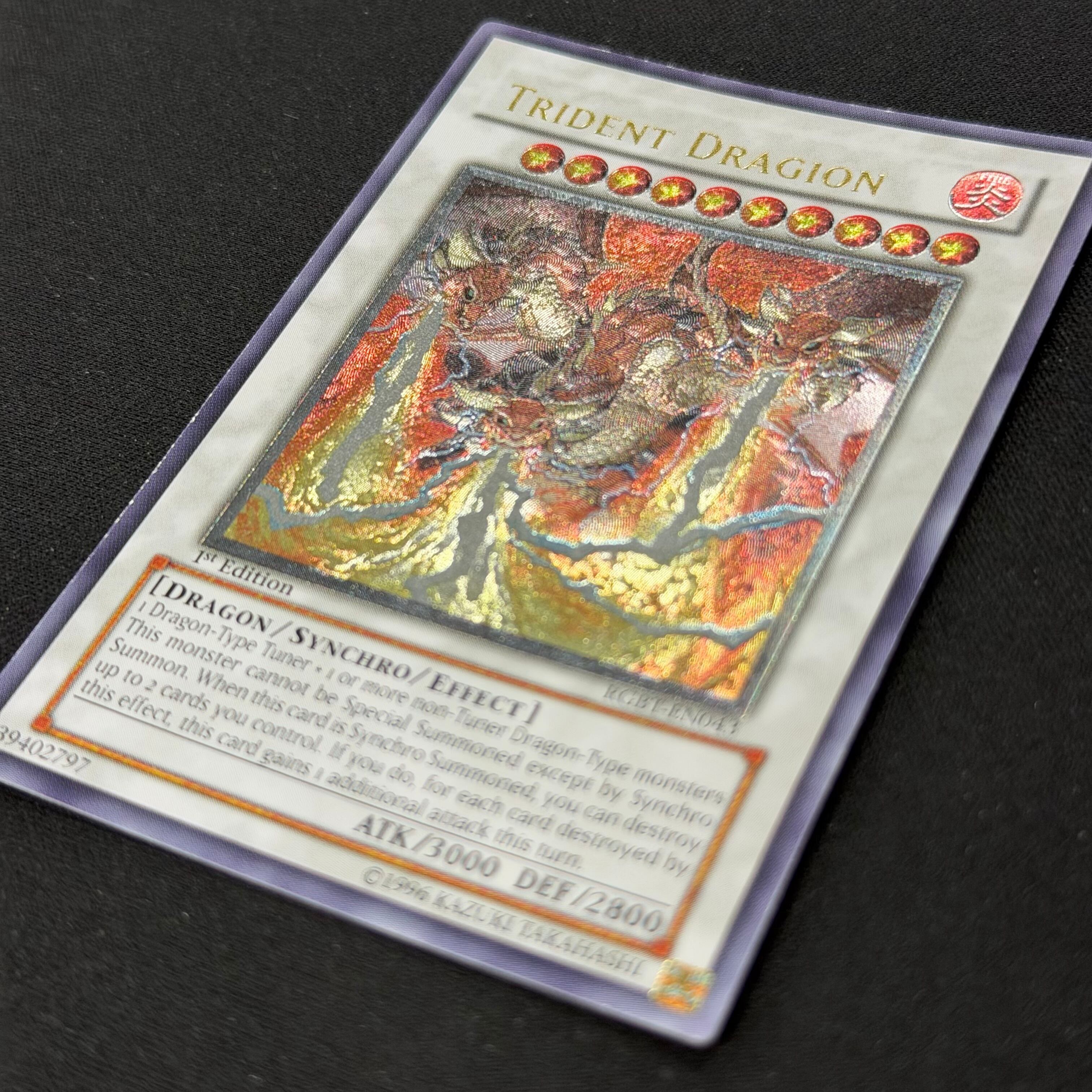 遊戯王 英語版 トライデント・ドラギオン レリーフ RGBT-EN043
