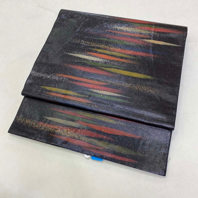 【袋帯】中古 帯 カジュアル お洒落用 正絹 リサイクル帯 仕立て上がり リサイクル 黒   長さ434cm   2418