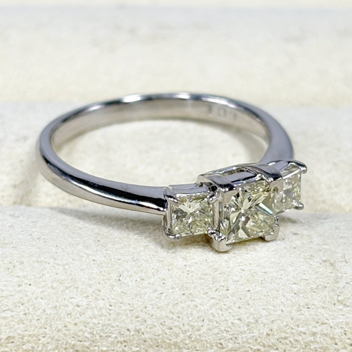 Pt900 天然ダイヤモンド 1.00ct リング | JEWELRY LAND Official