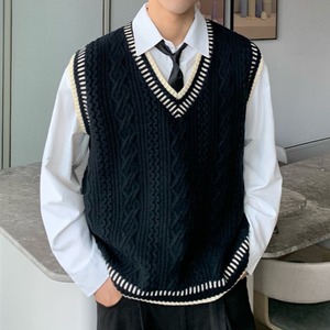 パイピングケーブルニットベスト C10380