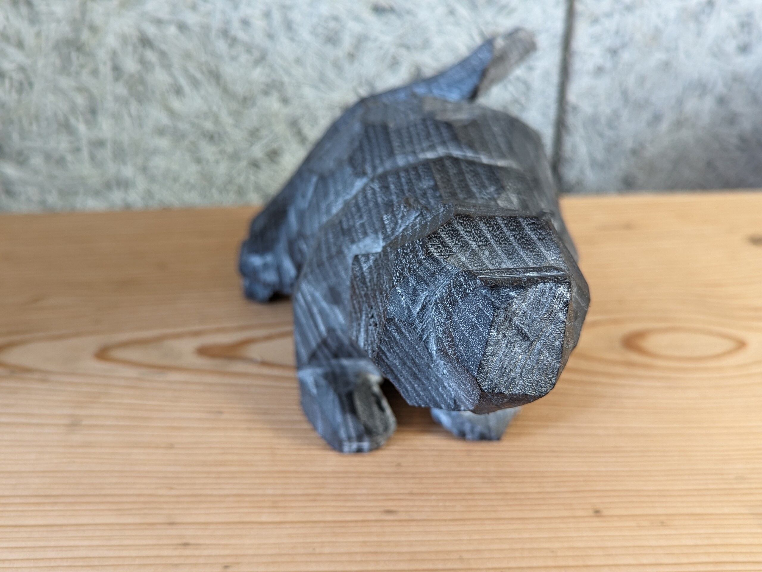 佐藤憲治 鮭の気持ち ＃1「がぶり」 | 木彫りの熊 | inoya | Basic