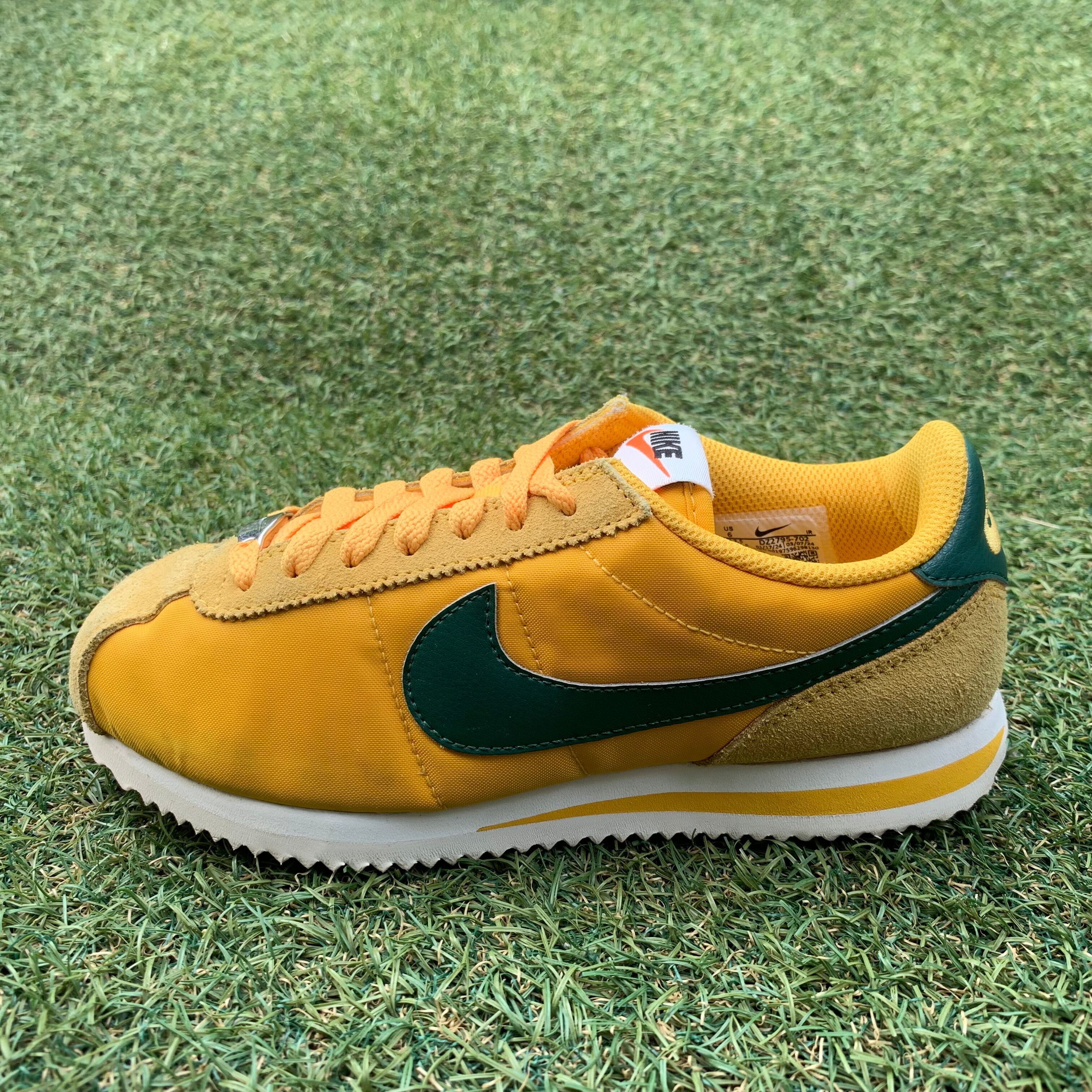 NIKE CORTEZ ナイキ コルテッツ HC369