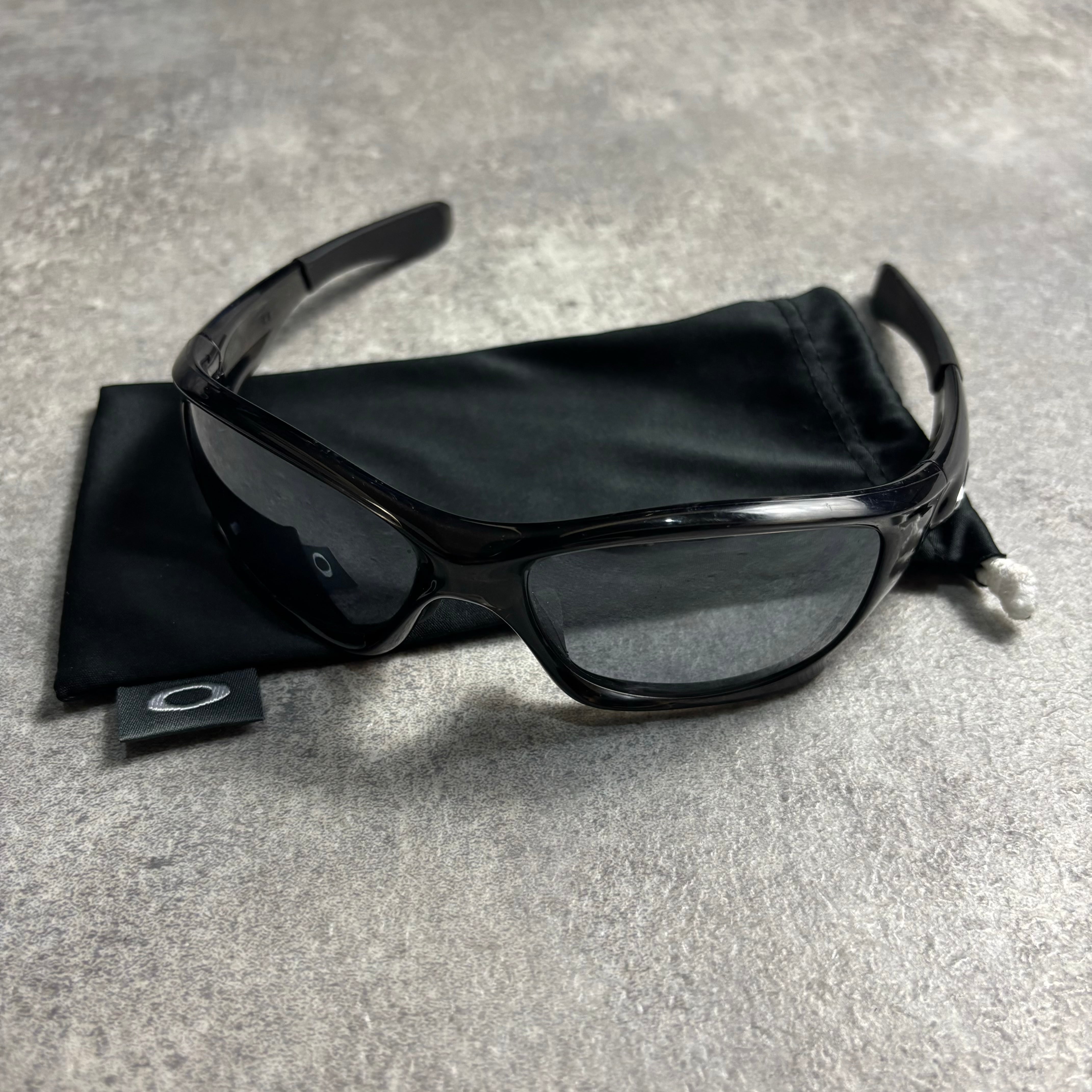 小物 00s OAKLEY PIT BULL SUNGLASSES ARCHIVE 00s OAKLEY PIT BULL SUNGLASSES ARCHIVE | LOST