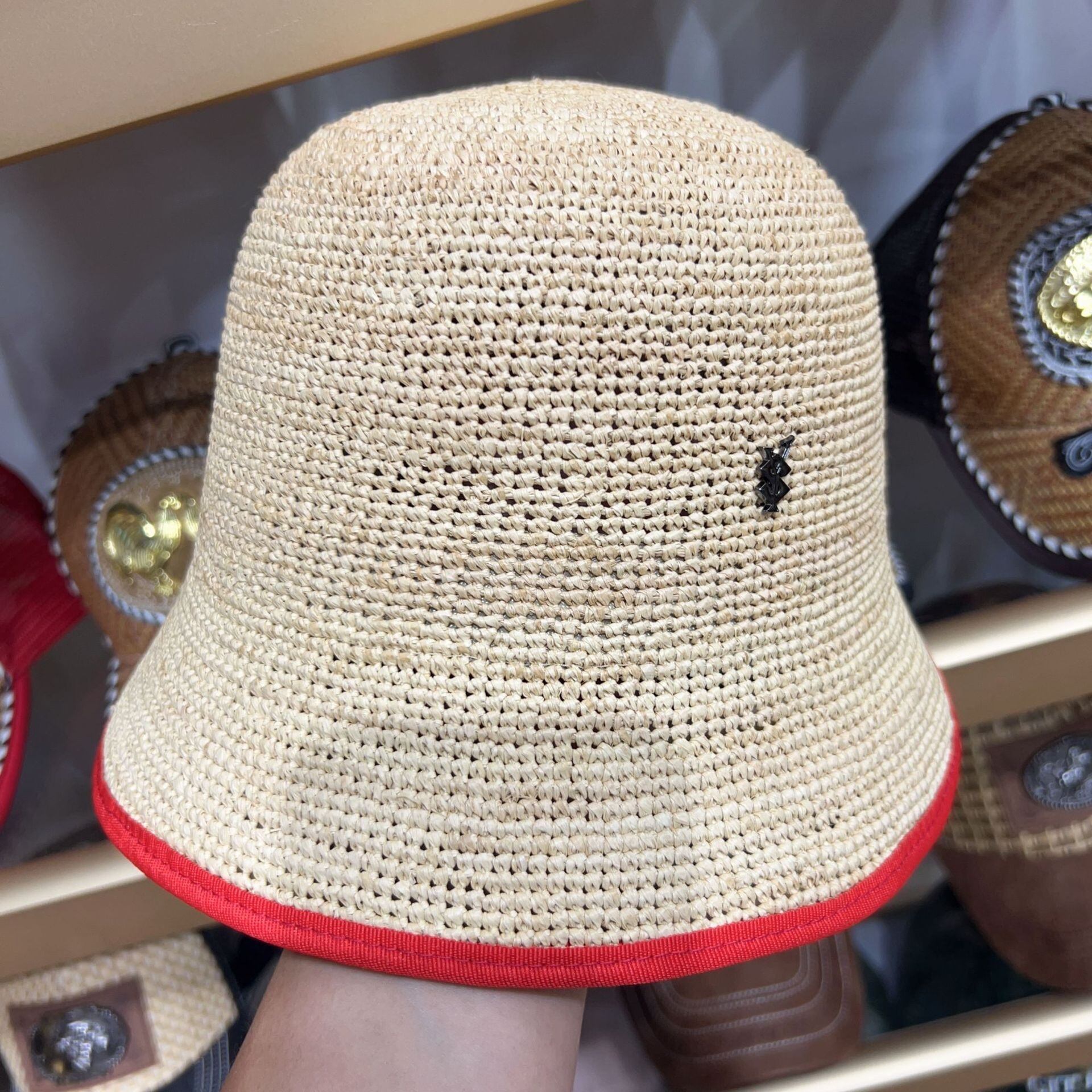 夏 高級天然素材ラフィア 帽子 レディース 折りたたみ uv 日よけ帽子