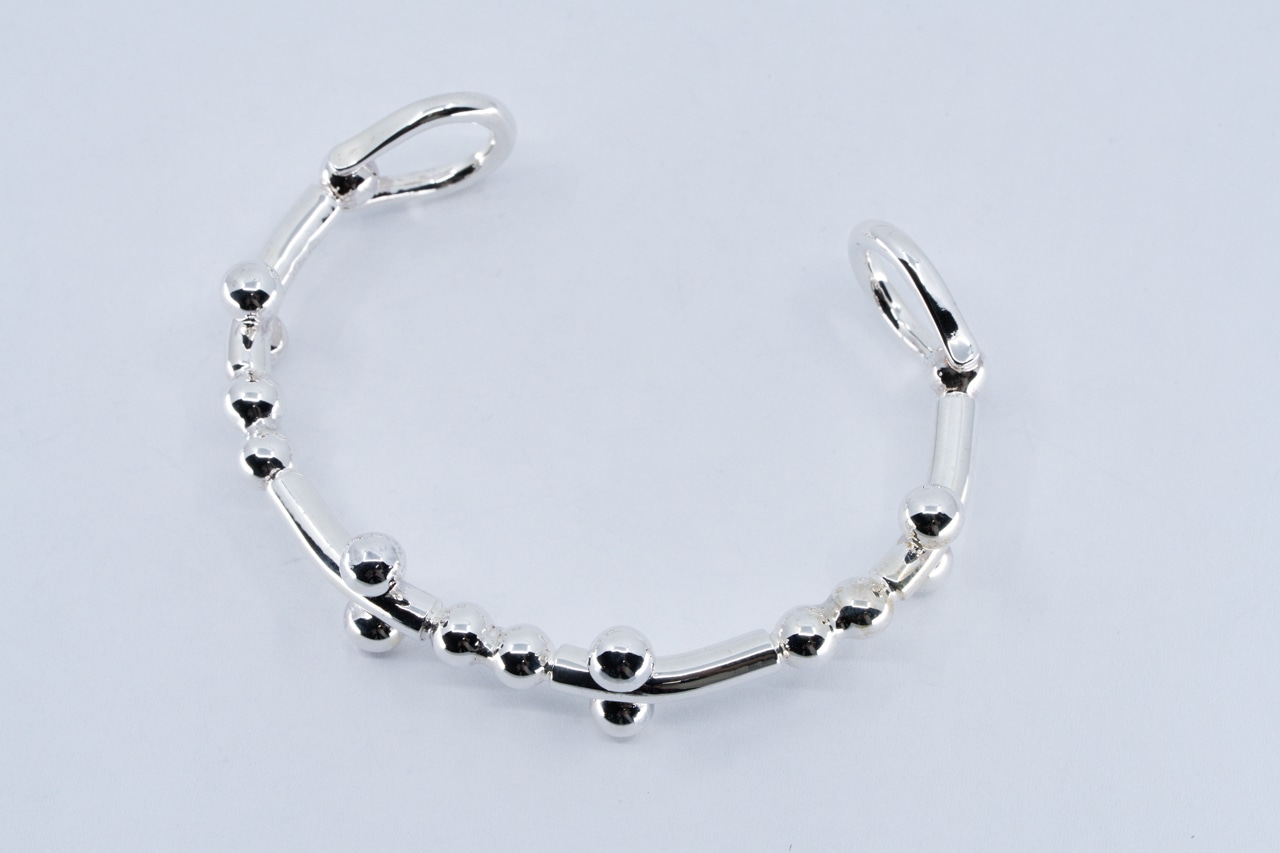 BN-114 BP Cross Junction bangle