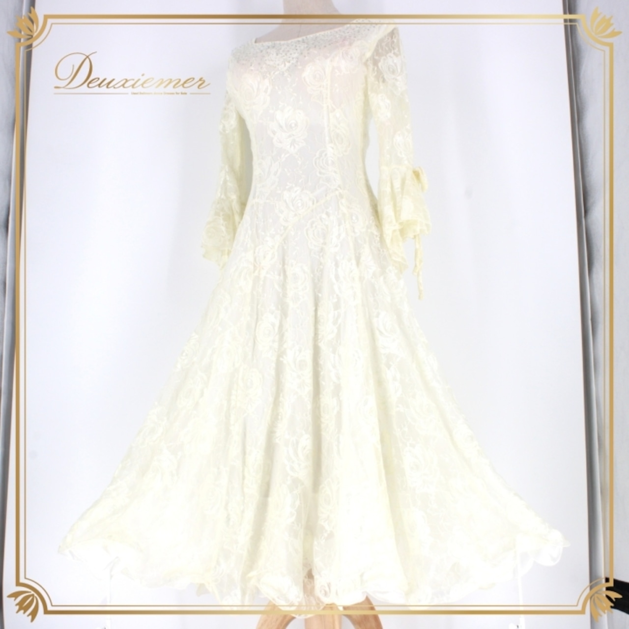 社交ダンス 衣装 スタンダード ドレス ワンピース パーティドレス レディース ホワイト系 Leirena レイリーナ 白 レース 花柄 ラインストーン フォーマル おしゃれ エレガント 軽やか 二重スカート 上品 女性用 発表会 結婚式 ダンスパフォーマンス レースアップ ロングスリーブ 特別な日 デザインドレス ショッピング