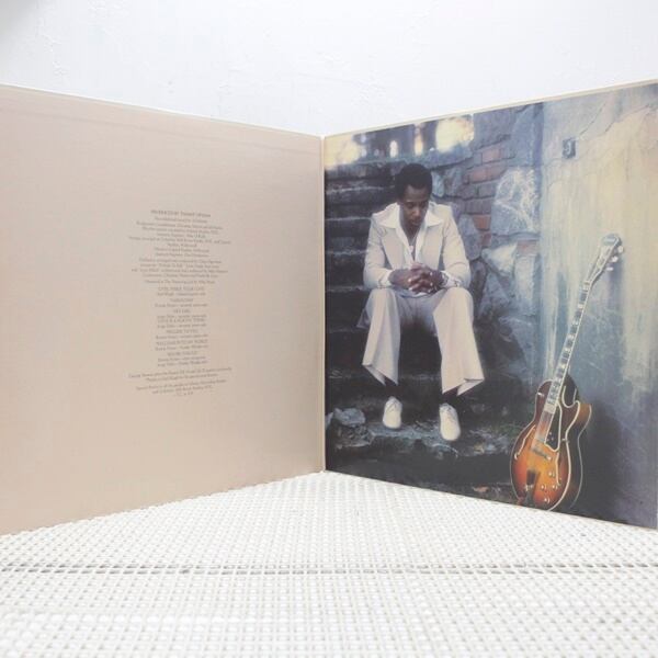 George Benson / Livin' Inside Your Love [P-5559〜60W] - 画像3