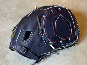 【METORICS】硬式用グラブ 投手用ファーストバックモデル 【METORICS】硬式用グラブ 投手用ファーストバックモデル