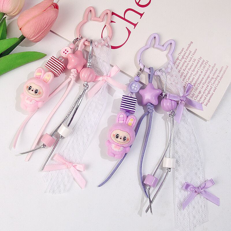 激かわ♡ Labubuの輪郭がたまらない!レース付きキーホルダー バッグチャーム 全9色展開 大人気シルエットキーホルダー ラブブ キーストラップ