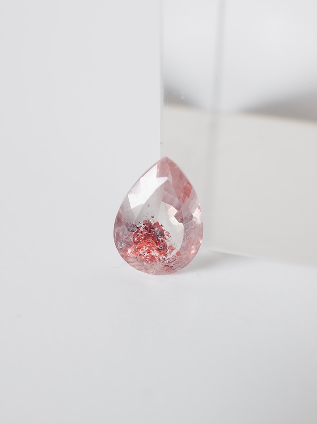 Lepidocrocite in Quartz - a002