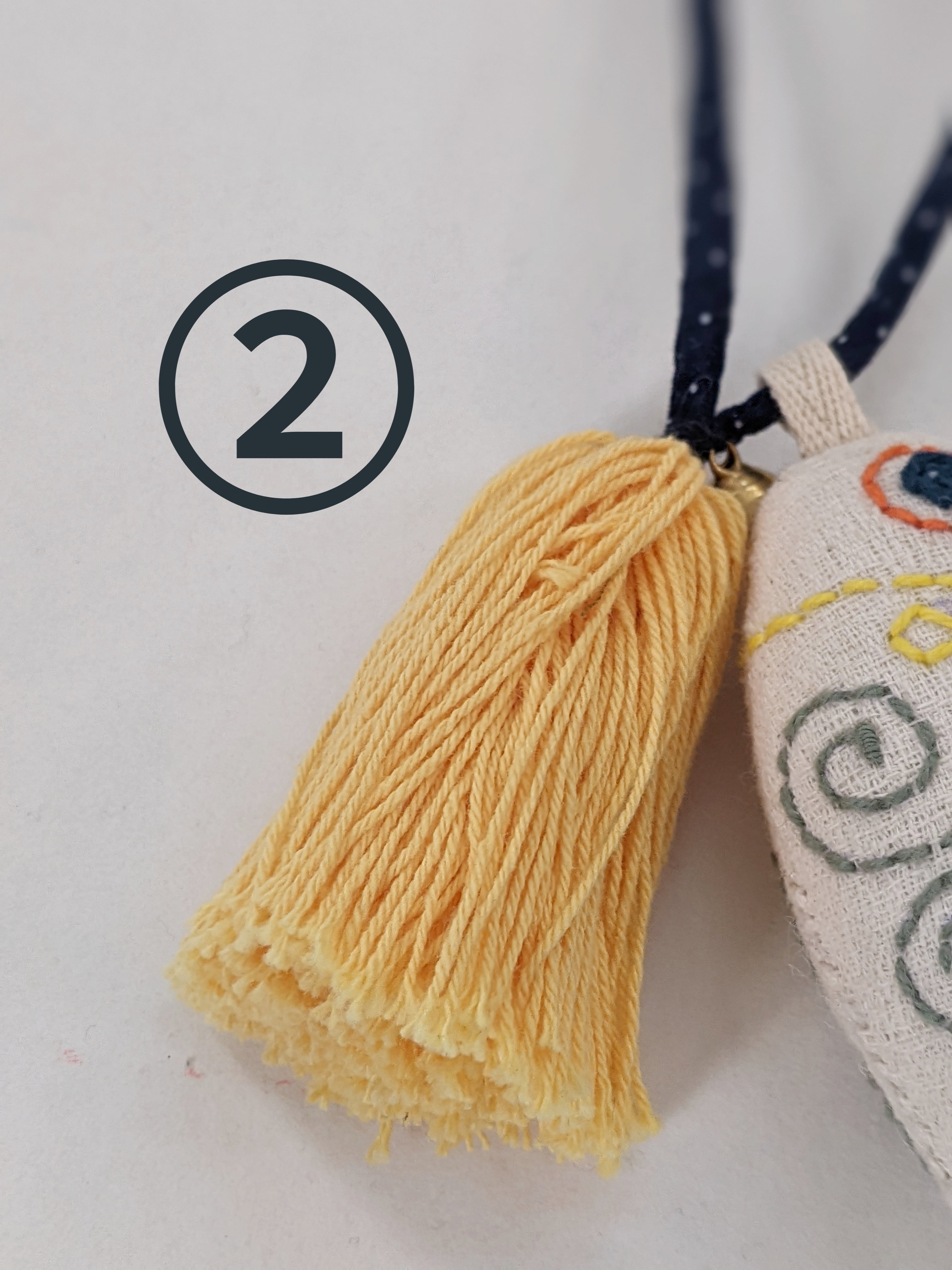 チェンマイ カラフルお魚タッセルバッグチャーム | sora to tori