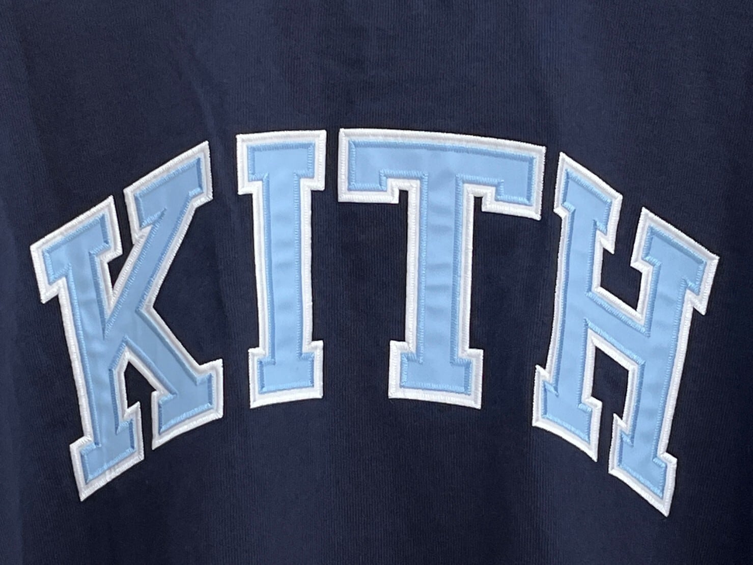 トップス KITH L/S Paneled Pullover KH030040 M トップス KITH L/S Paneled Pullover KH030040 M Kith Panelled Nelson