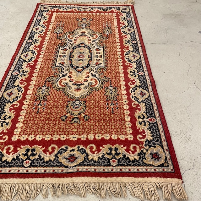 パイルWOOL  ITALY rug /(1500×800㎜フリンジ含まず50㎜×2)