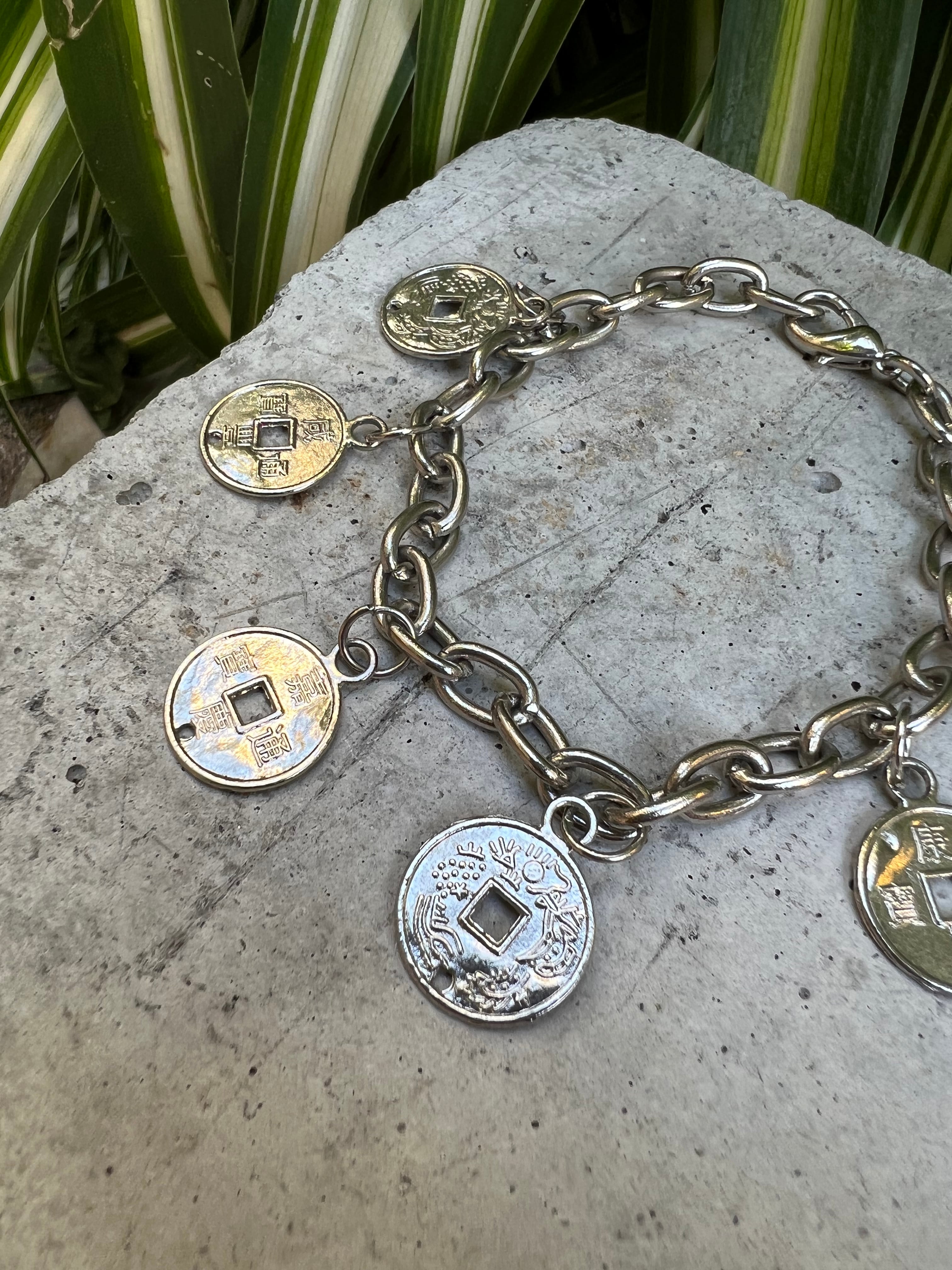 Vintage silver coin bracelet ( ヴィンテージ シルバー コイン ...