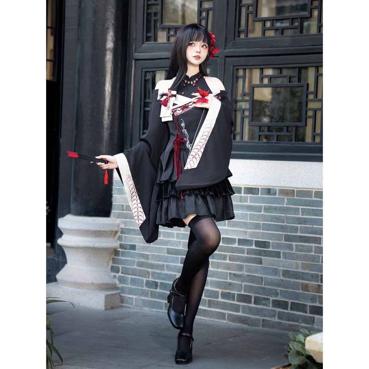黒紅華チャイナゴシックフレアセットアップ | Maiden's Rêve