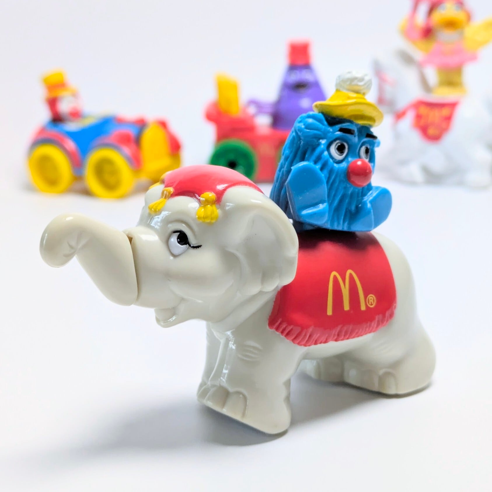 ☆VINTAGE 1989☆ 【 McDonald's  ( マクドナルド ) 】1989年マクドナルドミールトイ『 マクドナルドランド・サーカスパレード（McDonaldland Circus Parade）』全4種コンプリートセット / ハッピーミール  〚アメリカン雑貨 アメトイ〛