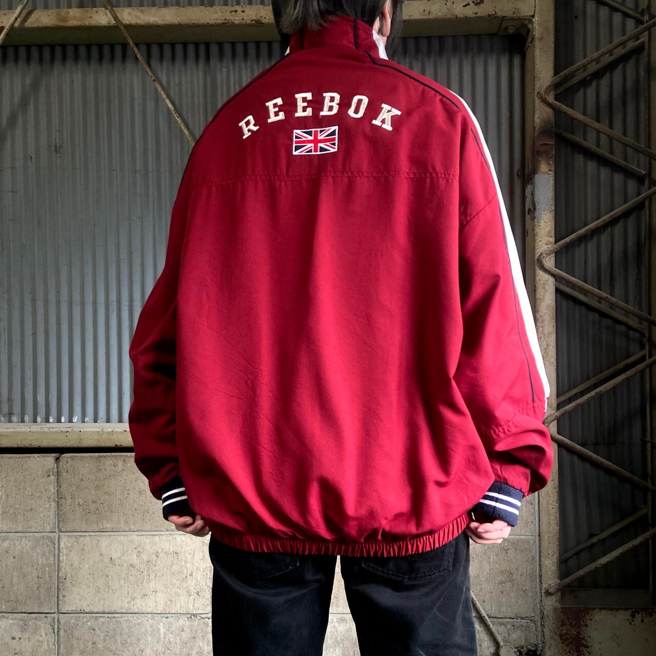 Reebok リーボック ビッグロゴ刺繍 ポリエステル ウインドブレーカー 