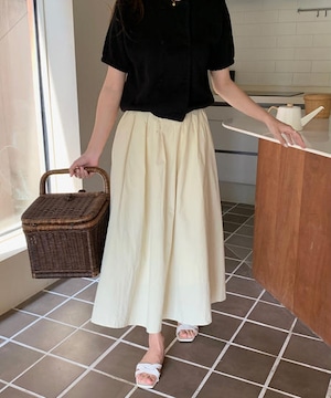 《即納商品》fleeng long skirt (butter / beige / navy)