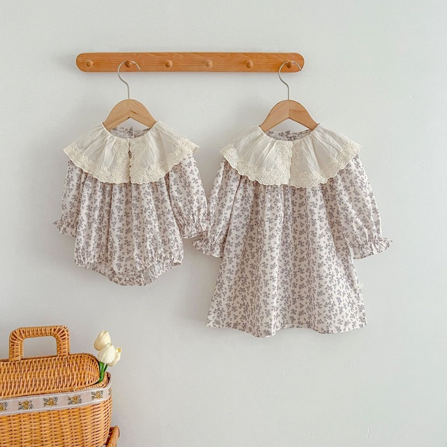 ,ベビーキッズ女の子レース襟付き小花柄長袖ロンパース　ワンピース　リンクコーデ　姉妹お揃い春服　韓国子供服　lwa0081