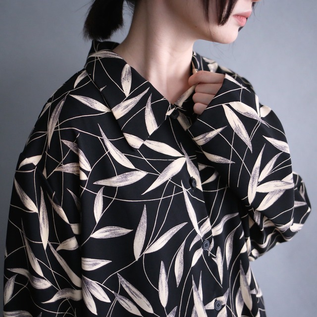 reef motif monotone art pattern box silhouette loose shirt