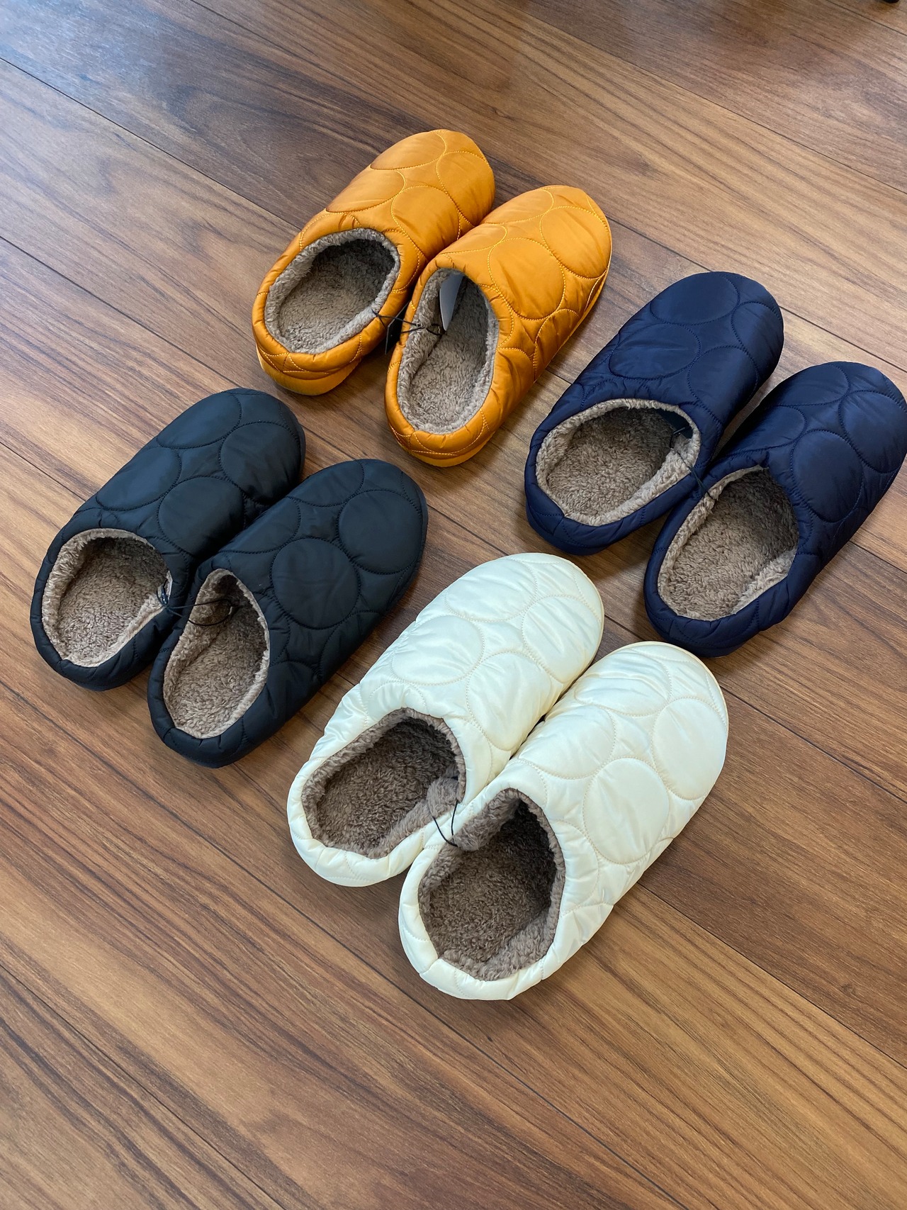 アデペシュ　kolin kilt room shoes　スリッパ ルームシューズ