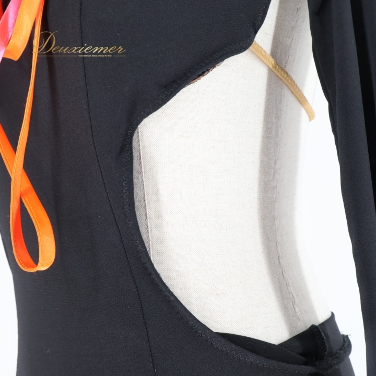 社交ダンス 衣装 ラテン ドレス ワンピース ブラック系 ピンク系 オレンジ系 黒 ピンク オレンジ フリル デモ 競技 ダンス パーティ 発表会 おしゃれ かわいい 女性用 舞台衣装