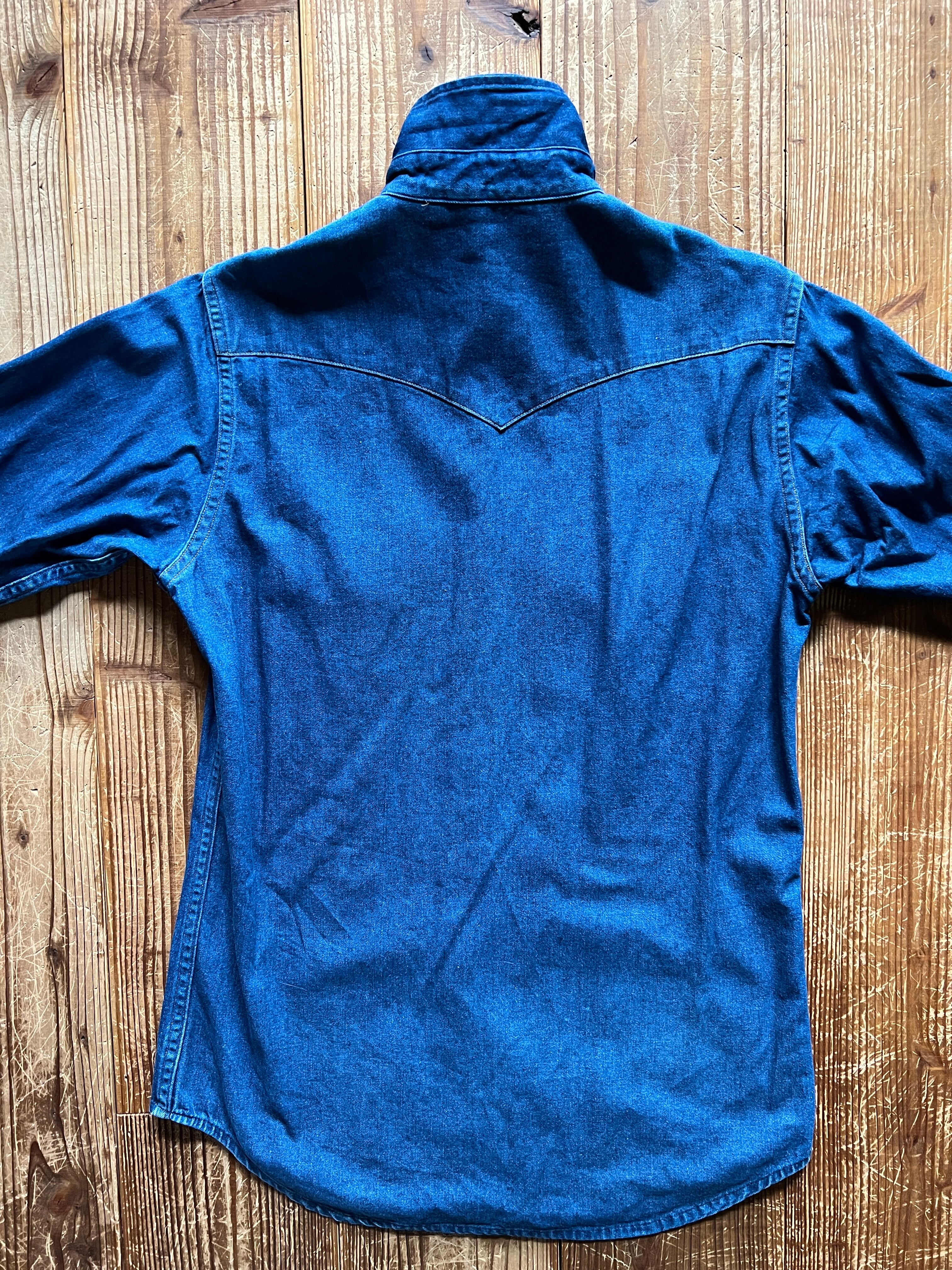 90's Carhartt デニムシャツ 実寸(L位)