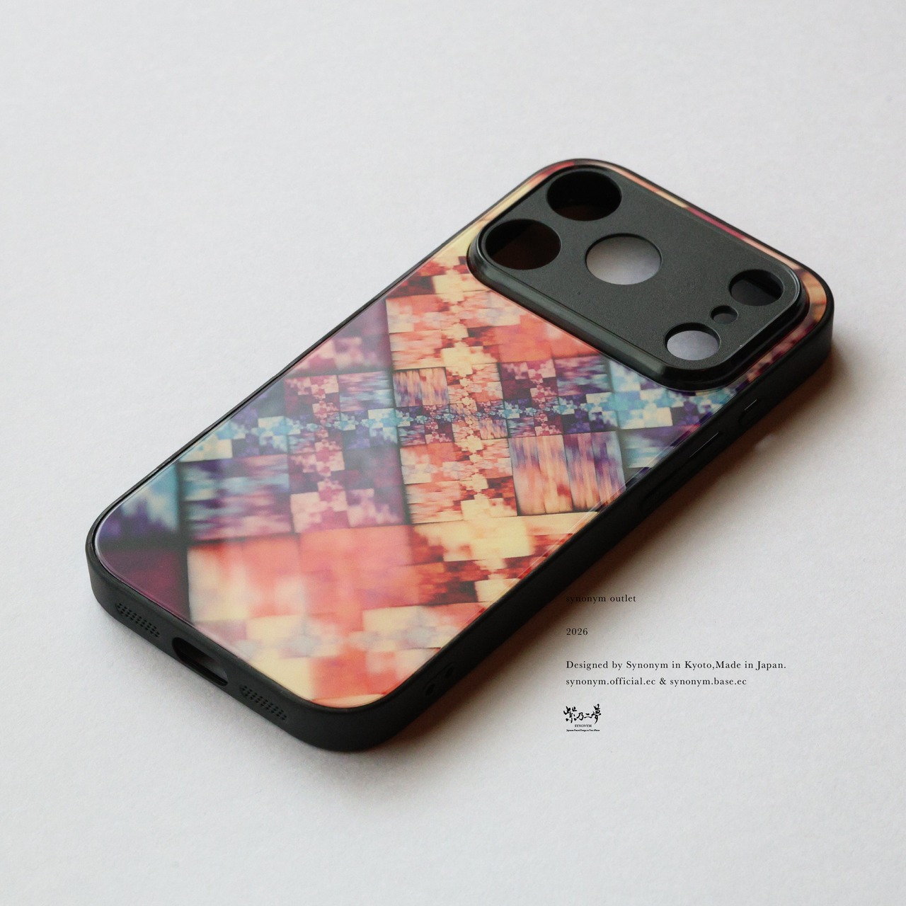 【iPhone17Pro/OUTLET】浪漫 - 和風 角丸型 強化ガラスiPhoneケース