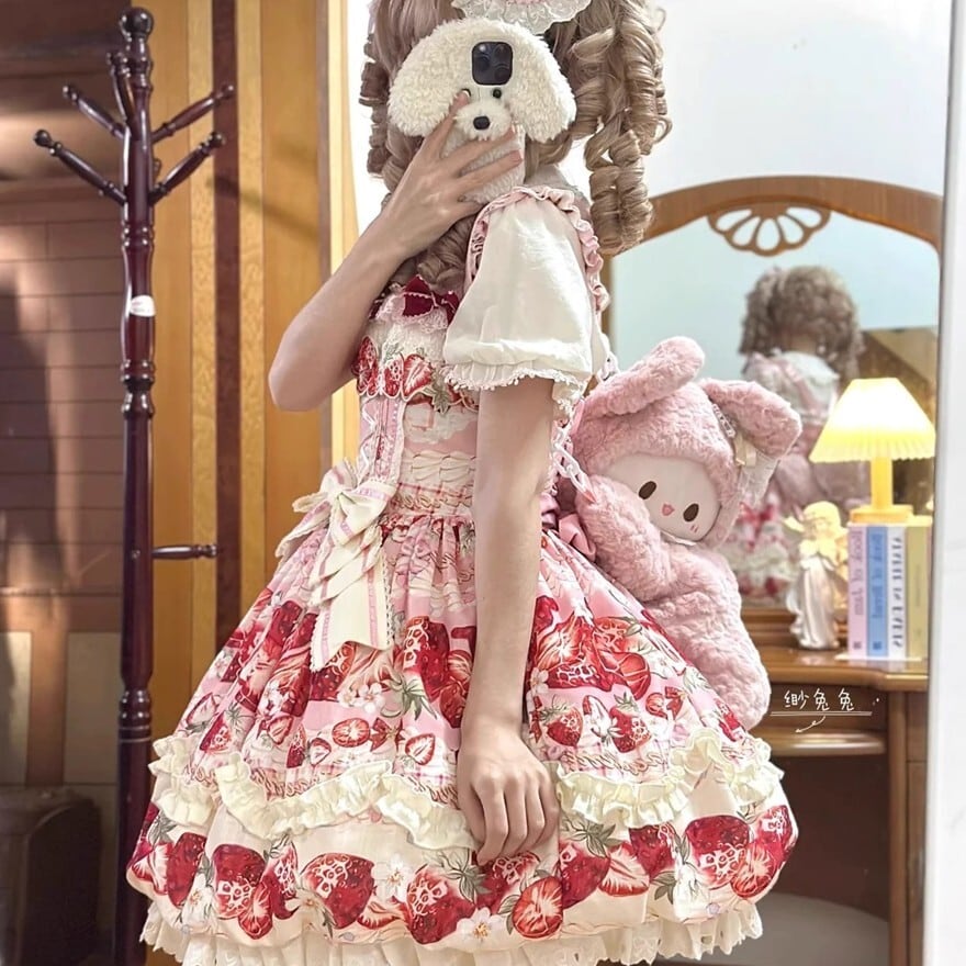 ロリータファッション 甘ロリ苺柄フリルワンピース | ロリィタデビュー