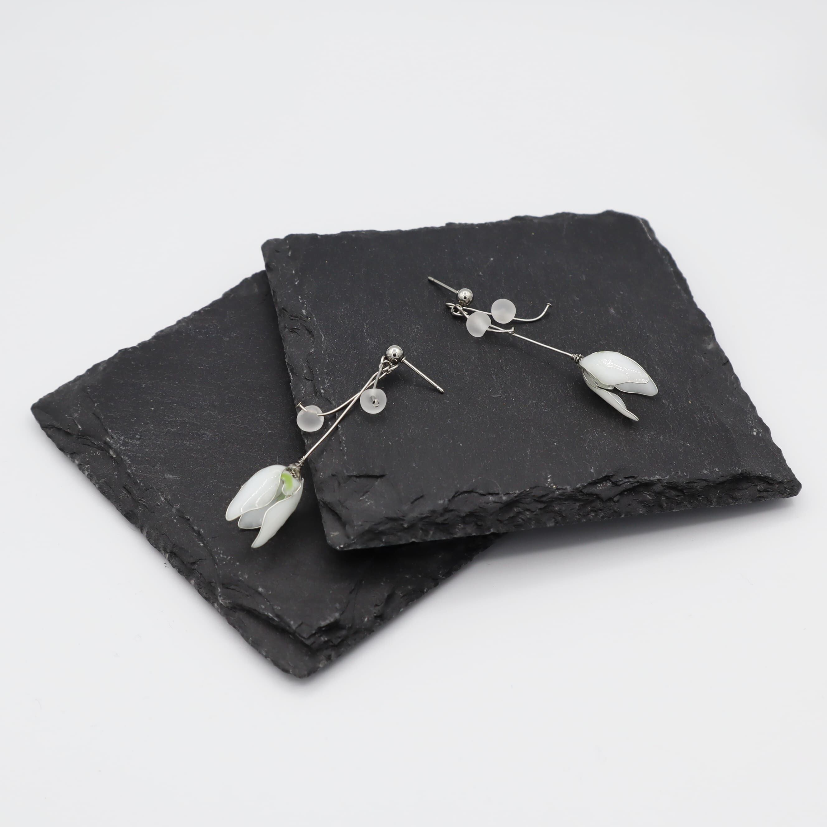 snowdropピアス