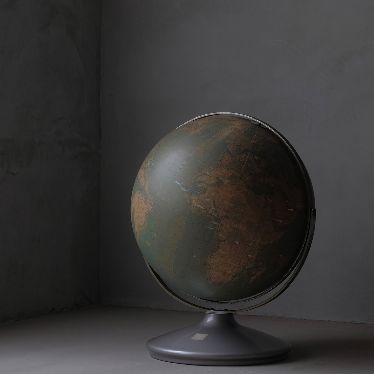 Globe