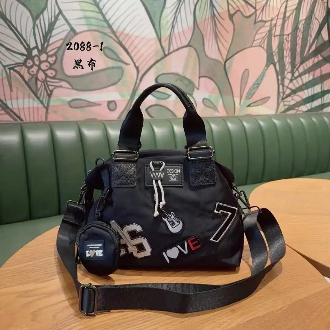 2WAY／ミニポーチ付き】Y2Kワッペンデザインメッシュミニボストン