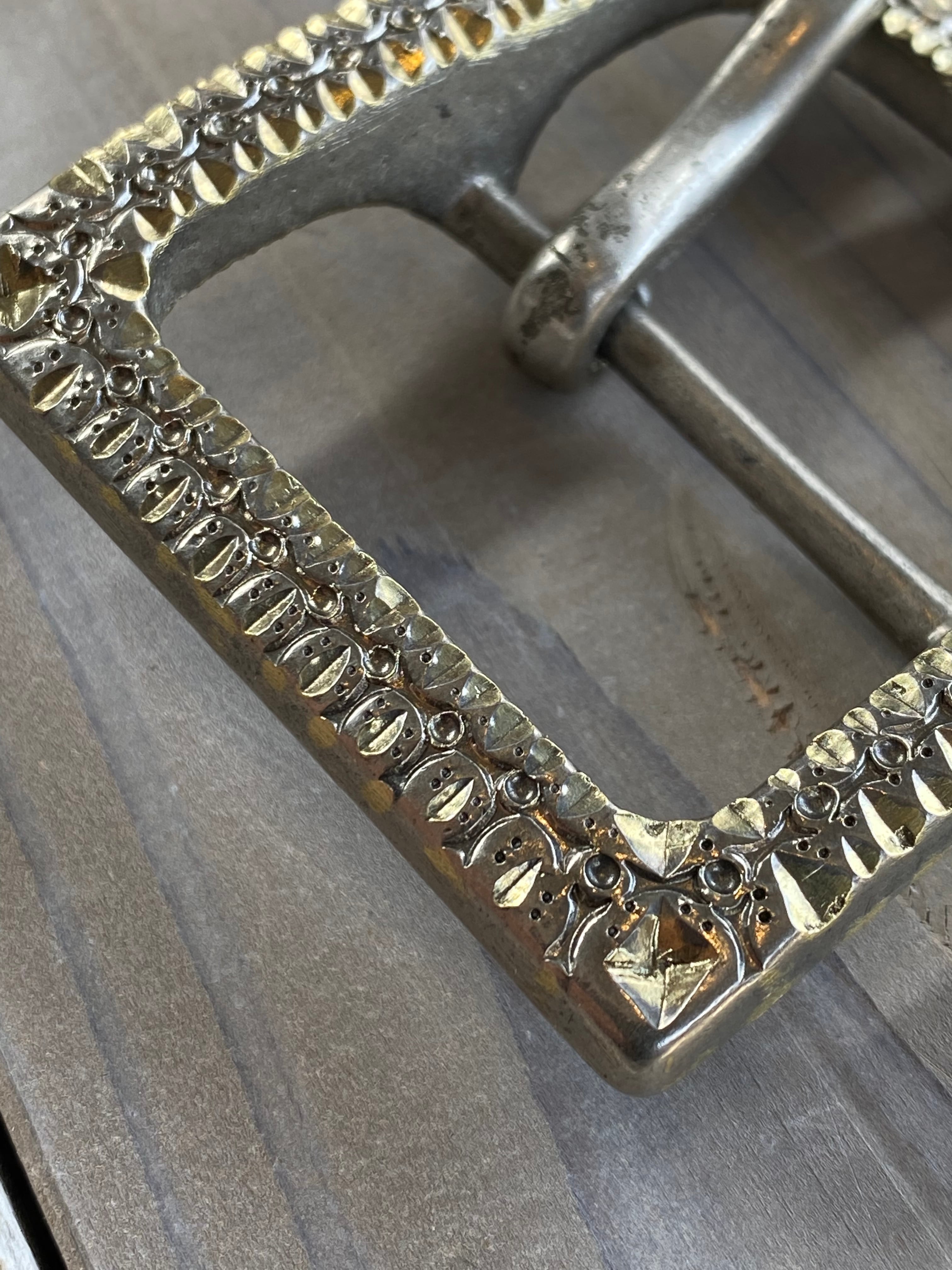 白銅真鍮彫金バックル 40mm幅 | Leather Craft Chaos13