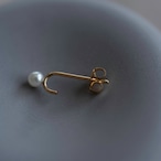 Float 浮遊｜tiny パールピアス