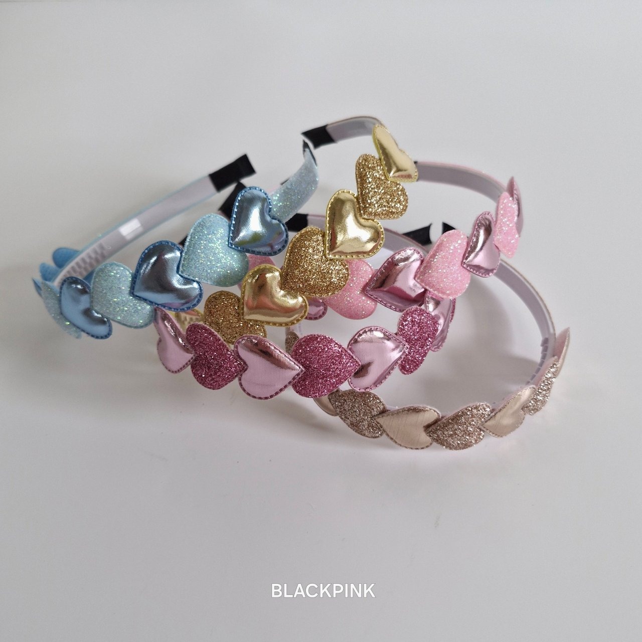 [BLACKPINK] Accessory) Heart Pearl Hair Band / [블랙핑크] 악세)하트펄헤어밴드