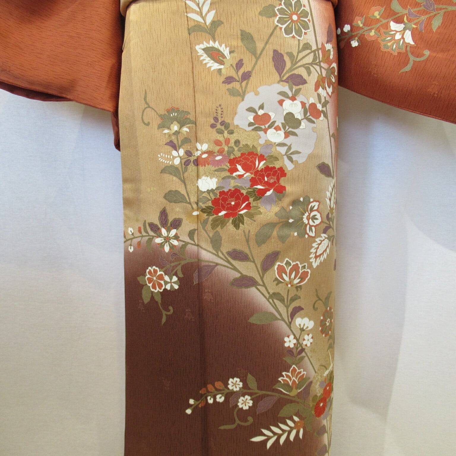 レンガ色訪問着アラベスク文様1601 | リサイクル着物と着物ジャケット