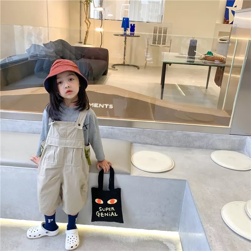 即納】探検隊みたいな膝丈サロペット｜海外子供服｜韓国子供服 | 海外