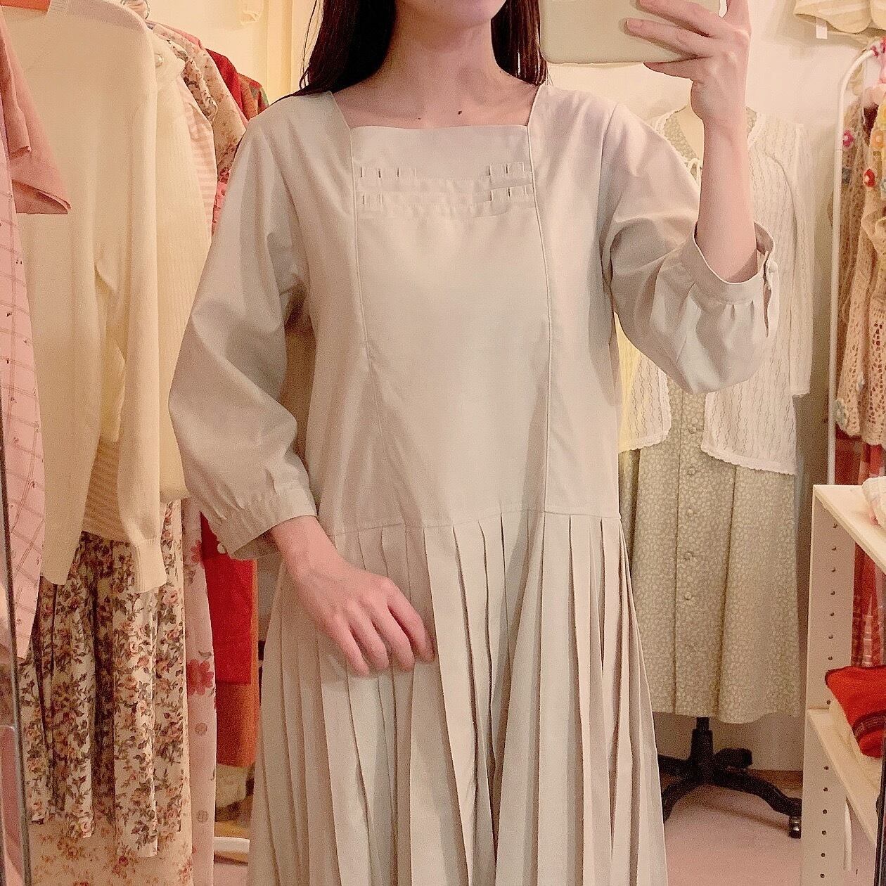 original / brand new sailor one-piece / beige