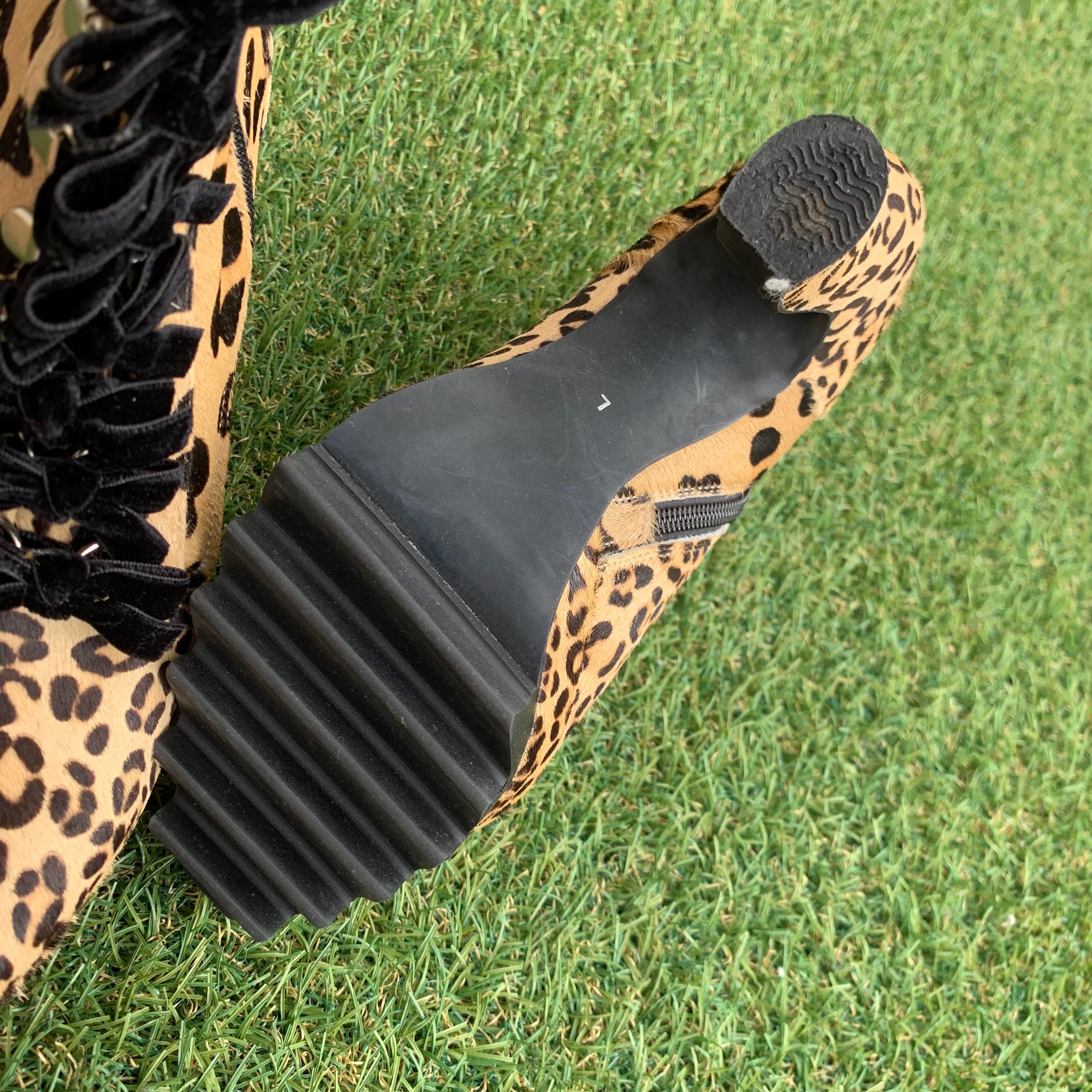 G.V.G.V. CAT FOOT LACE UP BOOTS 猫足レースアップブーツブーツ
