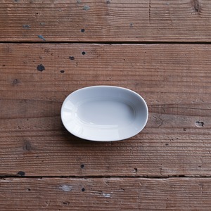 《ちょうどいいオーバルプレート》Oval Plate SS - dew white | yumiko iihoshi porcelain