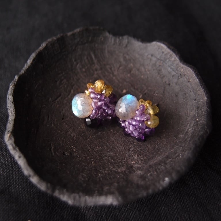 【天然石刺繍/ピアス】 Labradorite × Amethyst × Yellow Tourmaline Earrings