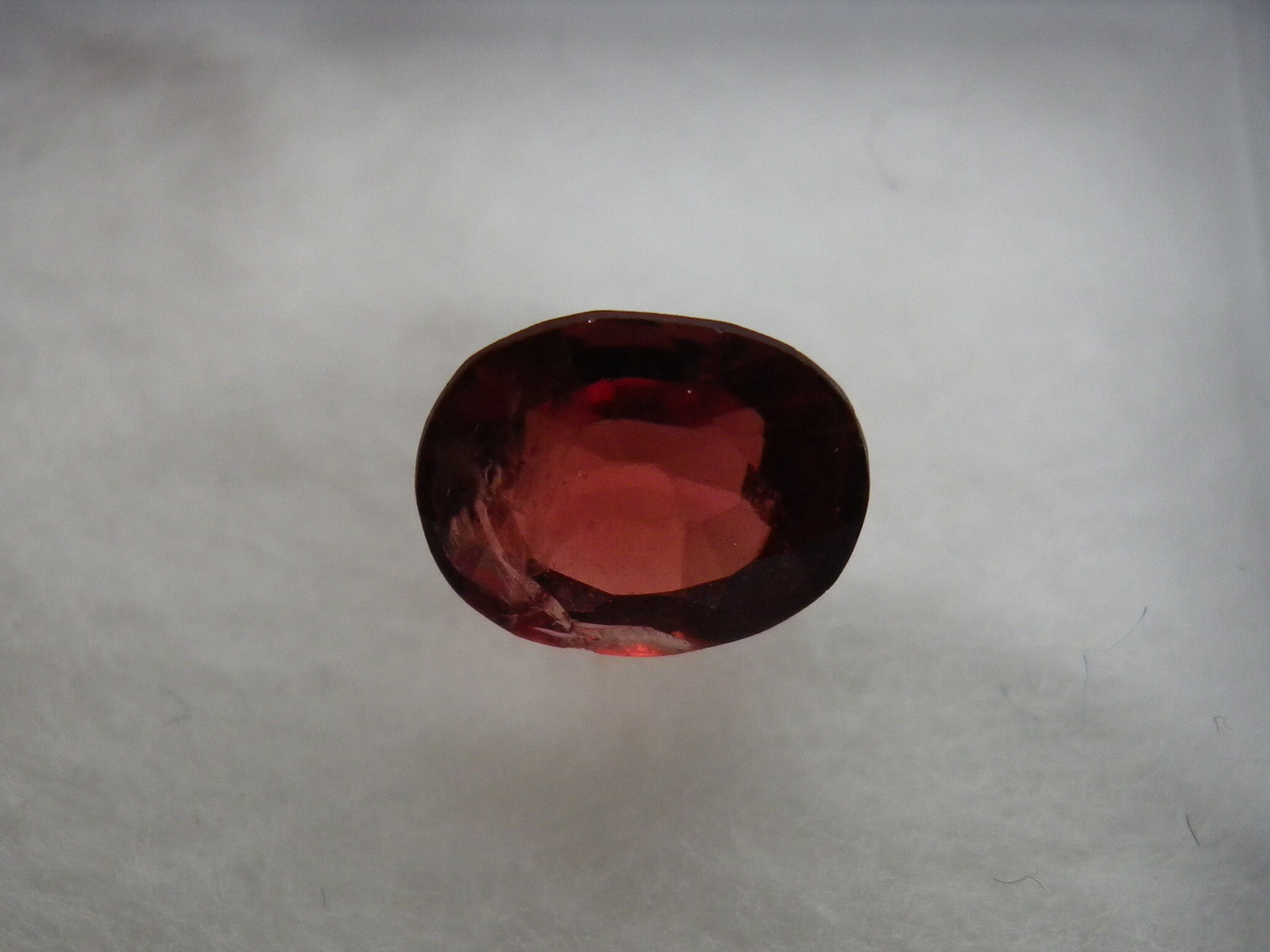 スリランカ産非加熱天然レッドスピネルルース 訳アリ品 天然レッドスピネル 0.77ct スリランカ産出 欠け在ります