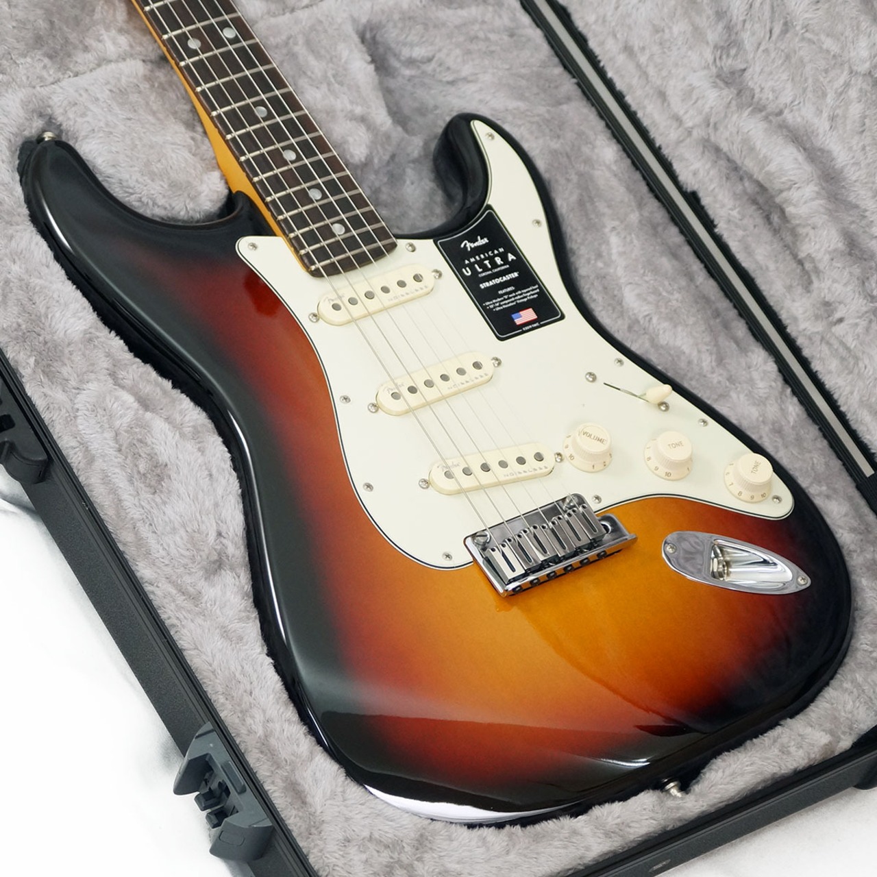 Fender USA American Ultra Stratocaster (Ultraburst/Rosewood) [USED]