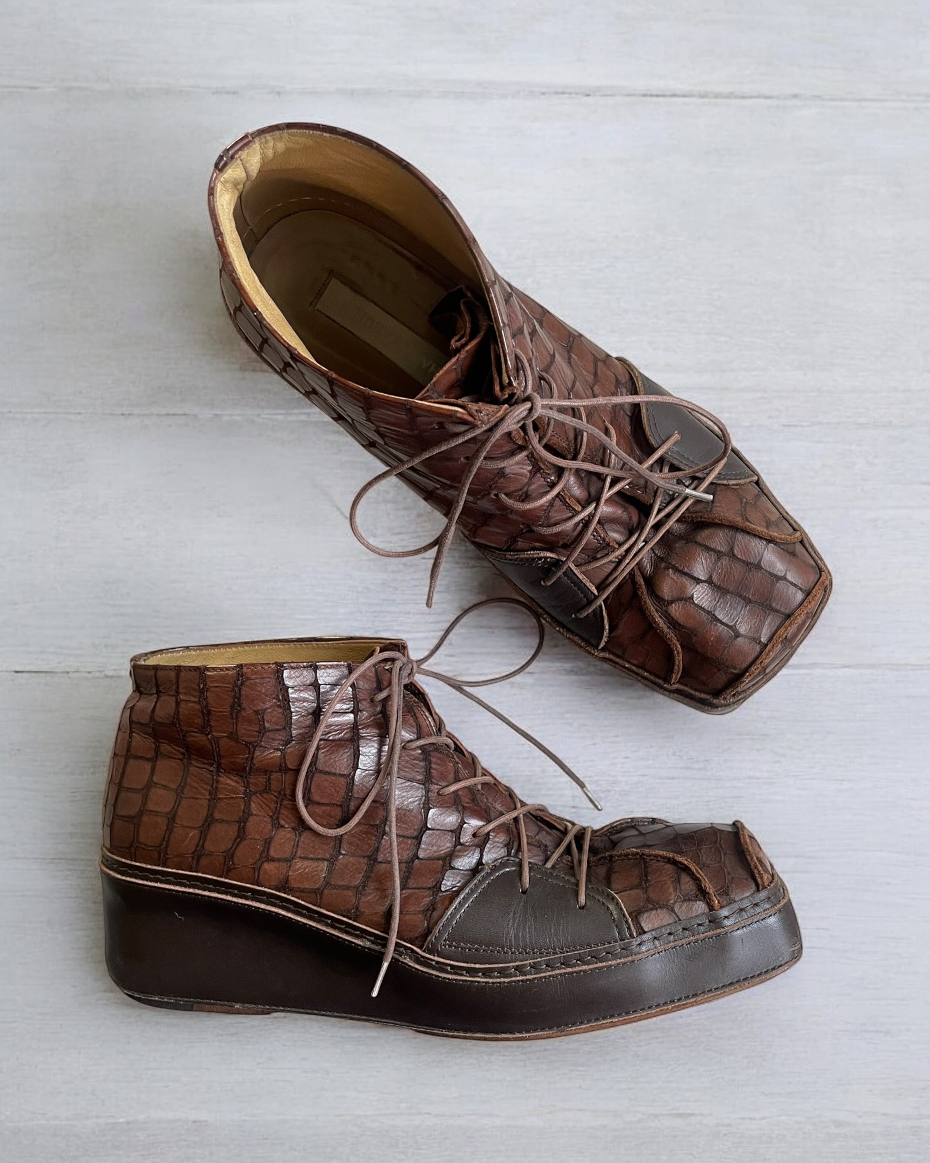 90-00s Mihara Yasuhiro - Croc-Embossed Square Toe Boots | Atelier